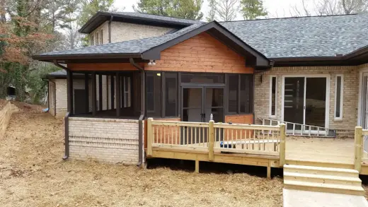 Custom deck with screen porch, built by Screen America in North Georgia